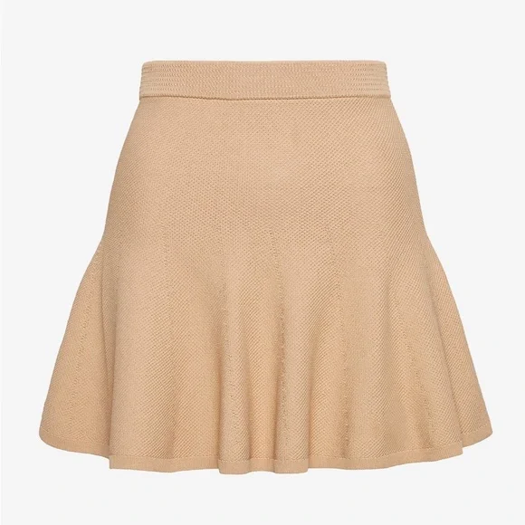 SER.O.YA Julie Skirt In Croissant - Picture 2 of 4